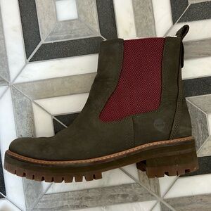 Timberland women’s size 8 1/2 olive green and red boots